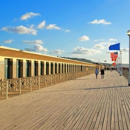 Echappee Chic - Balcon - 150 M Casino Deauville & Plage Eksteriør bilde
